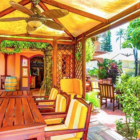 Aventura Village Los Corales Beach And Spa 푼타 카나 외부 사진