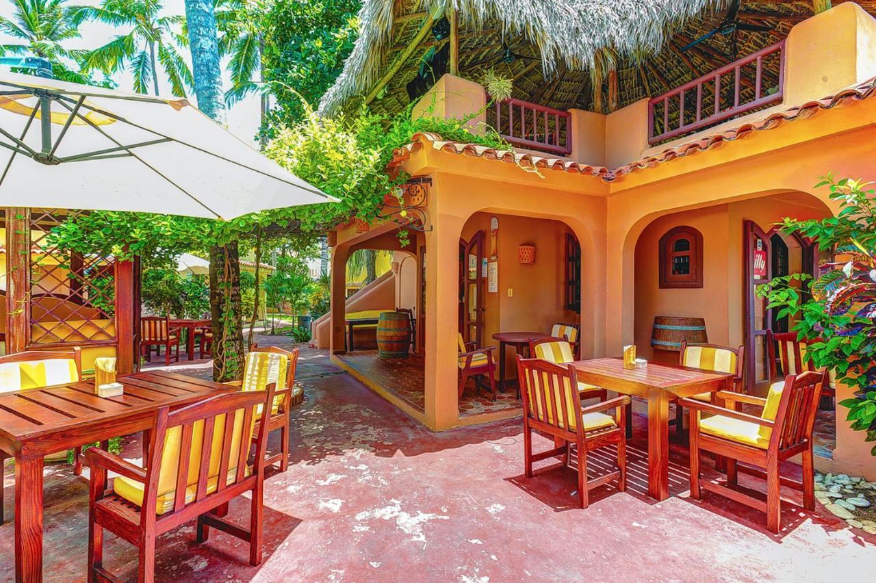 Aventura Village Los Corales Beach And Spa 푼타 카나 외부 사진