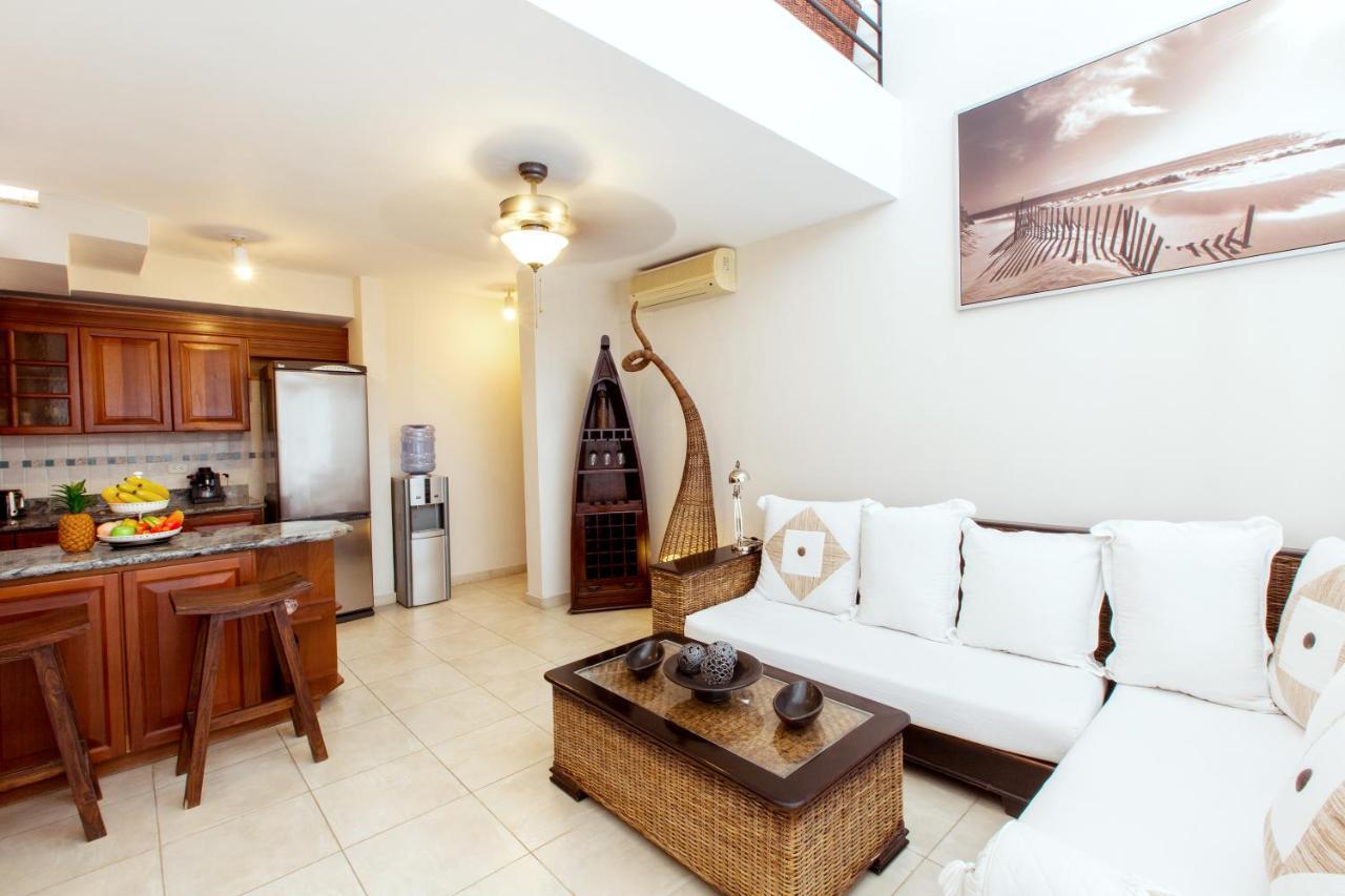 Aventura Village Los Corales Beach And Spa 푼타 카나 외부 사진
