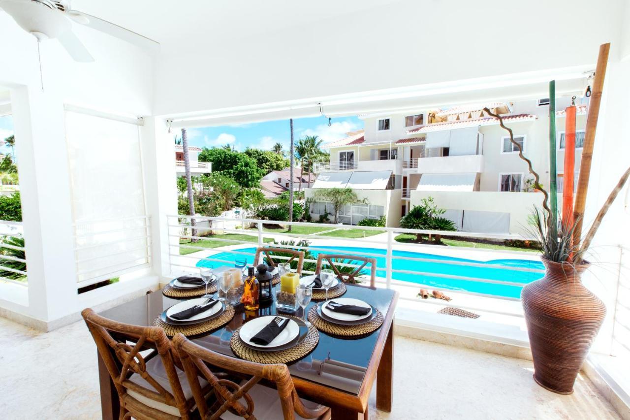 Aventura Village Los Corales Beach And Spa 푼타 카나 외부 사진