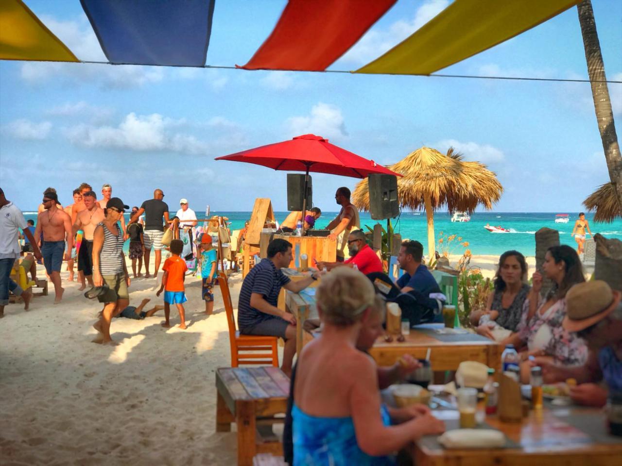 Aventura Village Los Corales Beach And Spa 푼타 카나 외부 사진