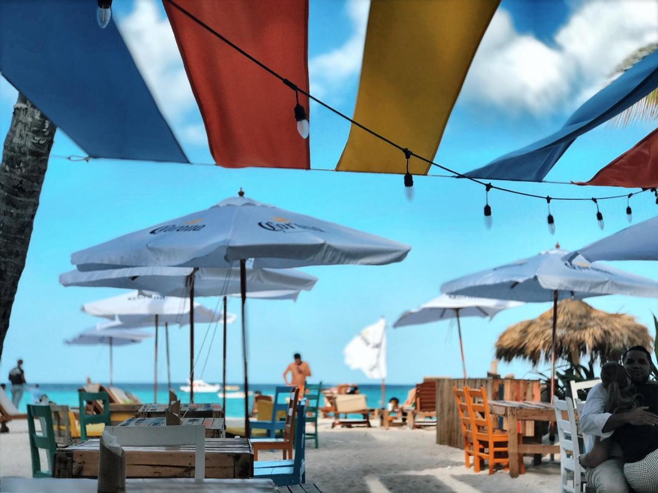 Aventura Village Los Corales Beach And Spa 푼타 카나 외부 사진